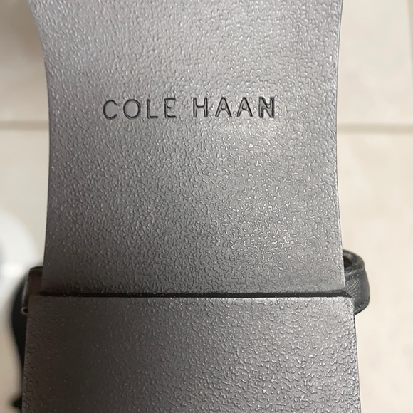 Cole Haan Size 5 Black T-Strap Jeweled Sandal - Picture 6 of 8